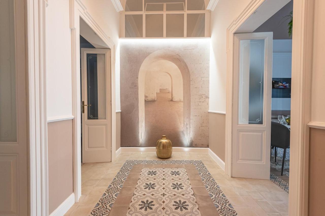 Nitti43 Luxury Apartment Tarento Exterior foto