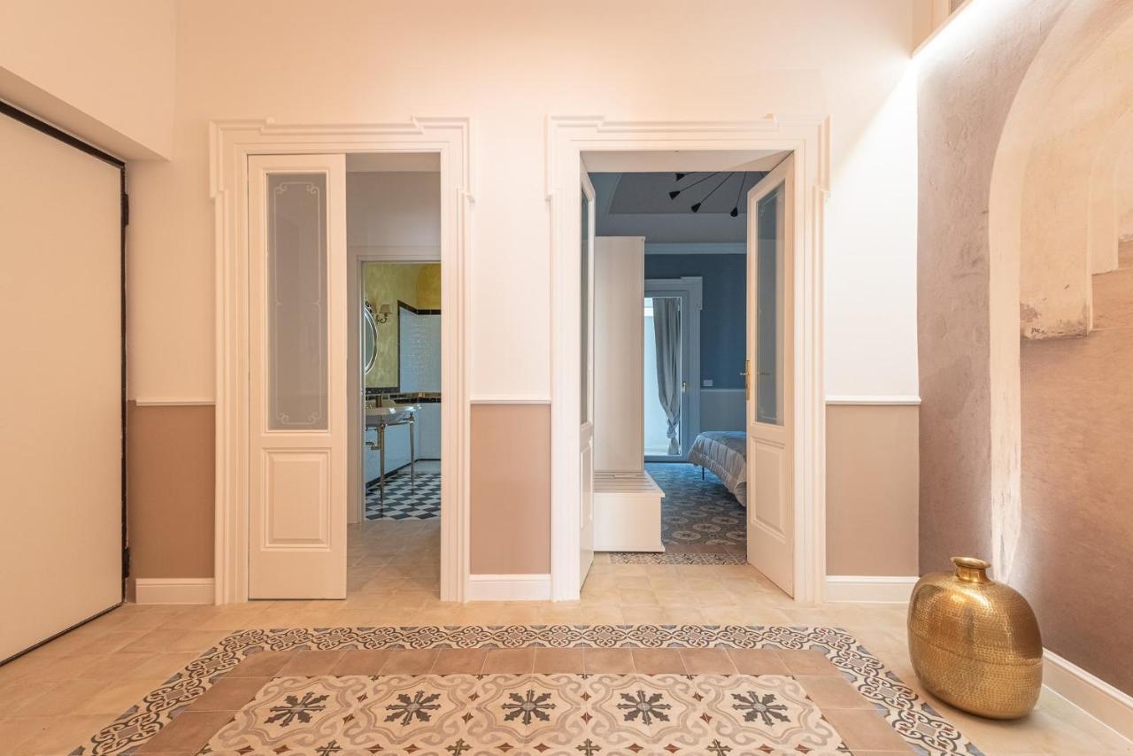 Nitti43 Luxury Apartment Tarento Exterior foto